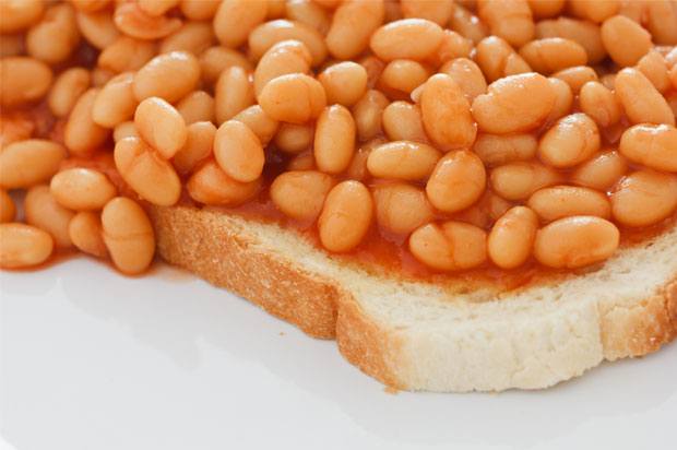 picture of baked beans on toast